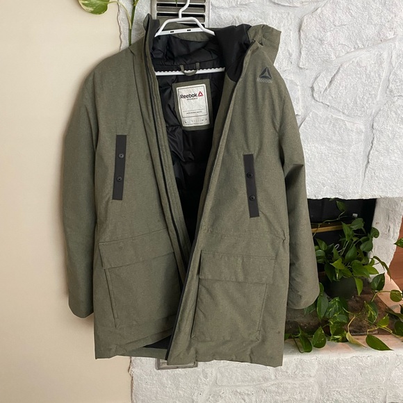 Reebok Winter Jacket - Picture 6 of 6